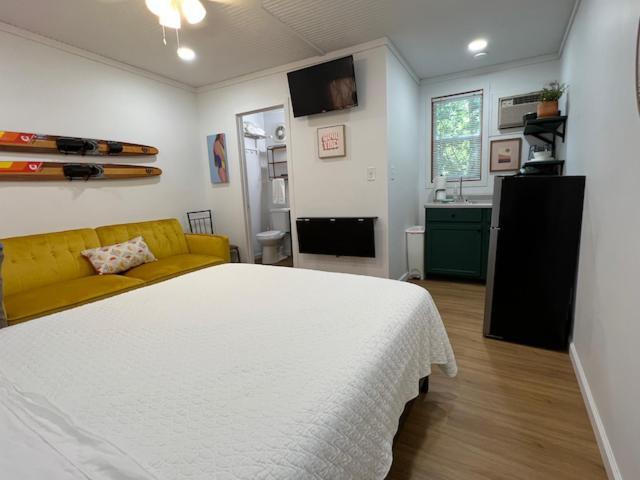 Bluebird Bay Resort 몬티첼로 외부 사진