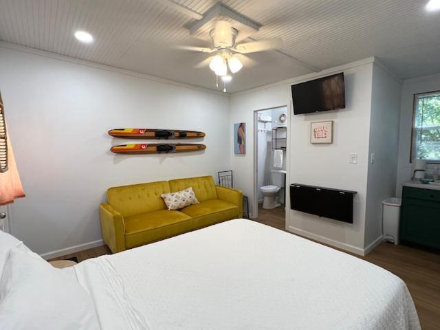 Bluebird Bay Resort 몬티첼로 외부 사진
